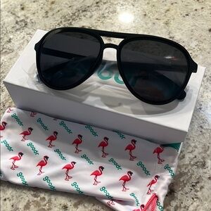 Goodr Black Aviator Sunglasses NWT